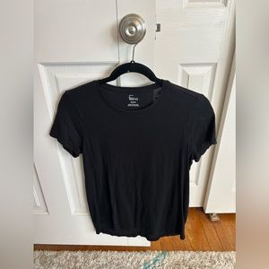 FELINA | black crew neck short sleeves t-shirt